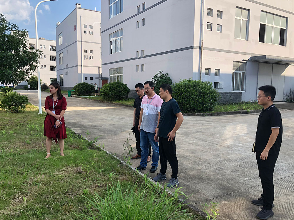 國資運(yùn)營公司走訪九龍園區(qū)企業(yè)，服務(wù)重點(diǎn)項(xiàng)目發(fā)展